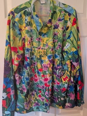 Women's Floral Print Button-Down Shirt - Multicolor